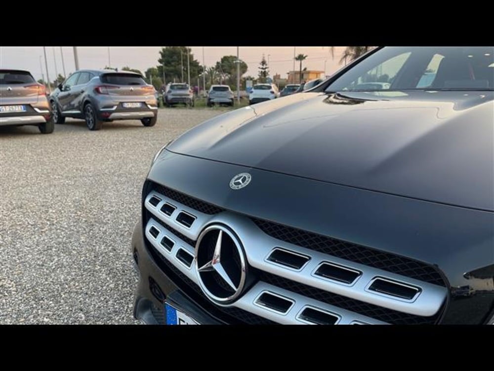 Mercedes-Benz GLA SUV usata a Lecce (11)