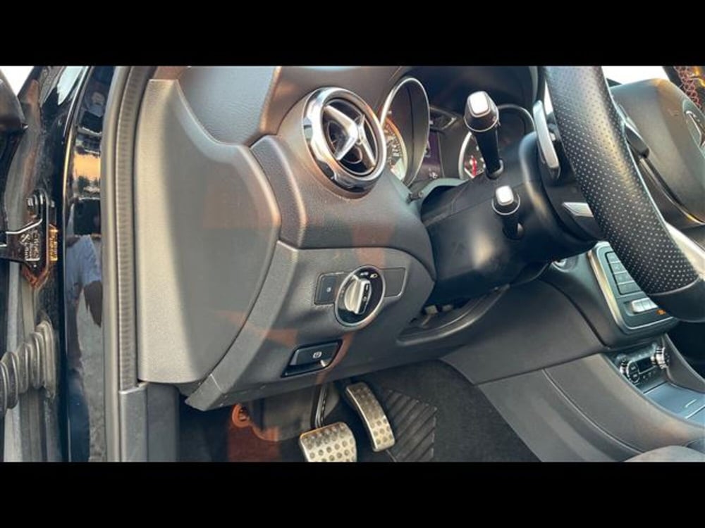 Mercedes-Benz GLA SUV usata a Lecce (15)