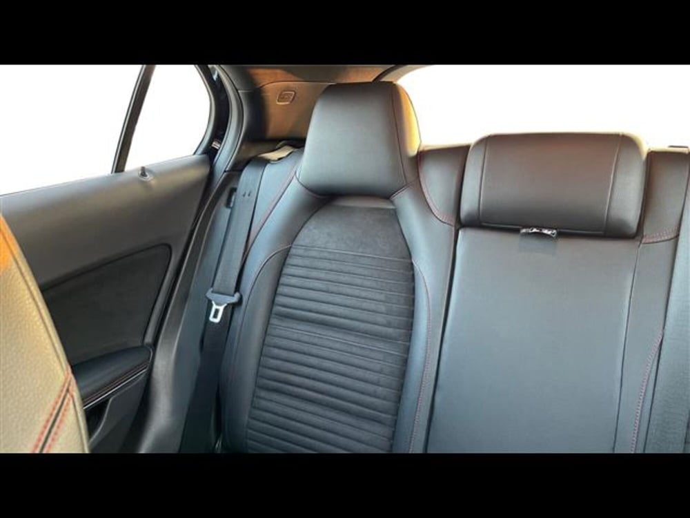 Mercedes-Benz GLA SUV usata a Lecce (9)