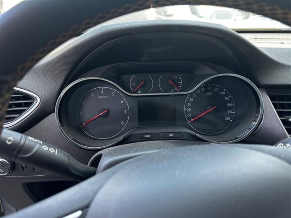 Opel Crossland X usata a Ascoli Piceno (14)