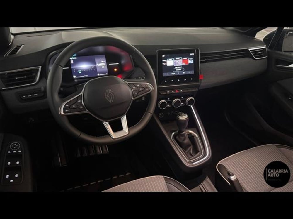 Renault Clio nuova a Reggio Calabria (6)