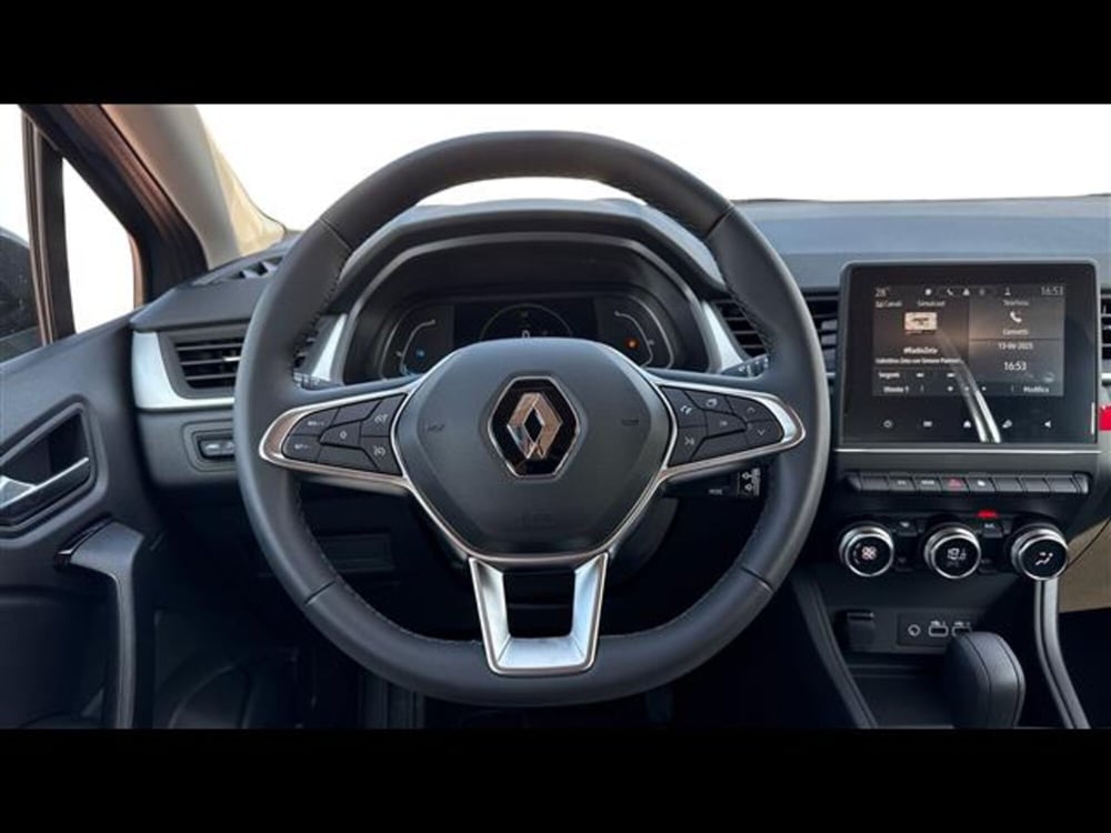 Renault Captur nuova a Lecce (9)