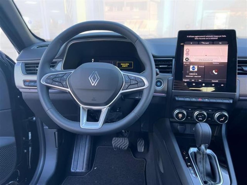 Renault Arkana nuova a Livorno (11)