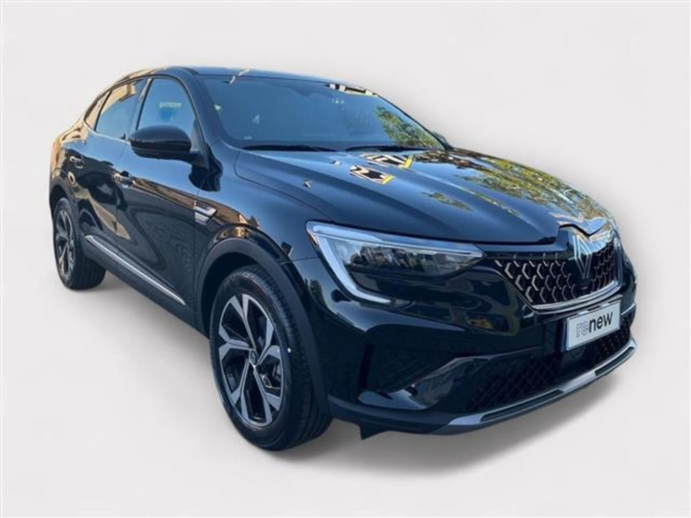 Renault Arkana nuova a Livorno (7)