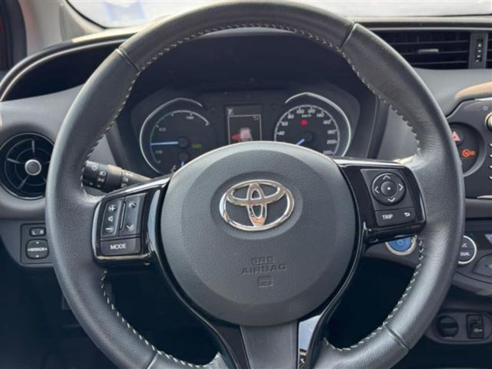 Toyota Yaris usata a Livorno (12)