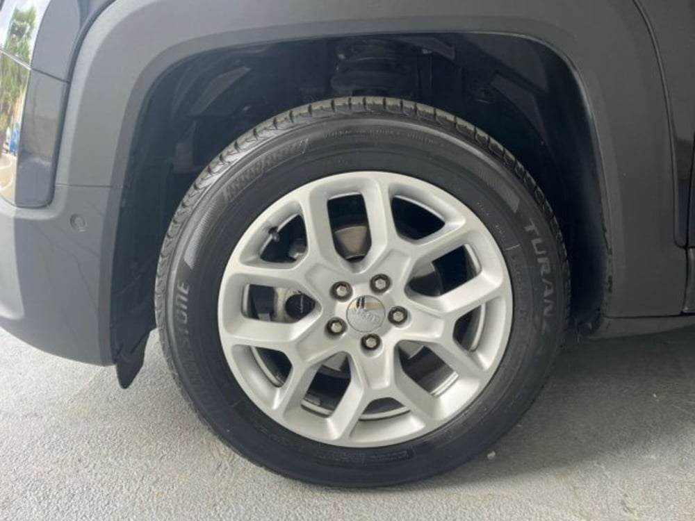 Jeep Renegade nuova a Trapani (10)