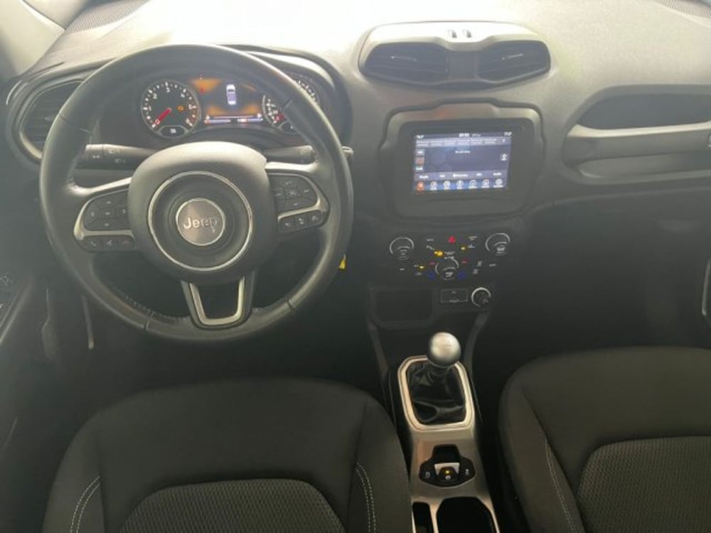Jeep Renegade nuova a Trapani (20)