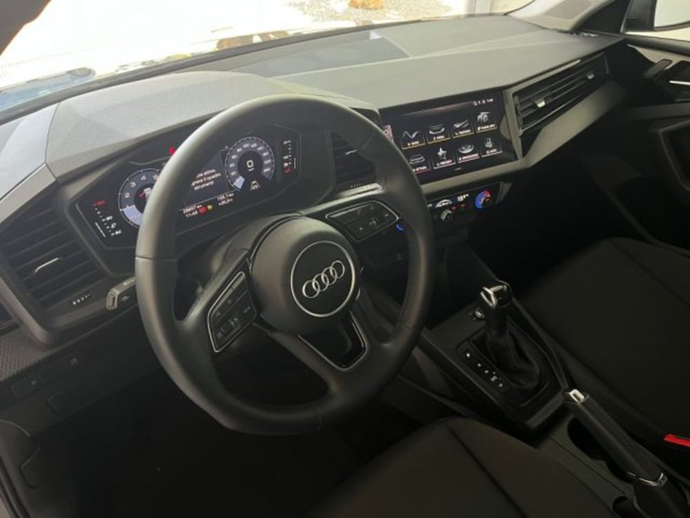 Audi A1 allstreet usata a Trapani (18)