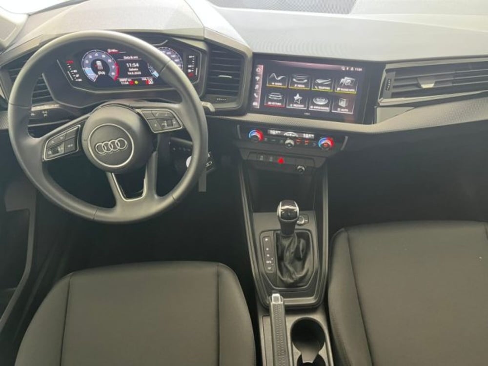 Audi A1 allstreet usata a Trapani (9)