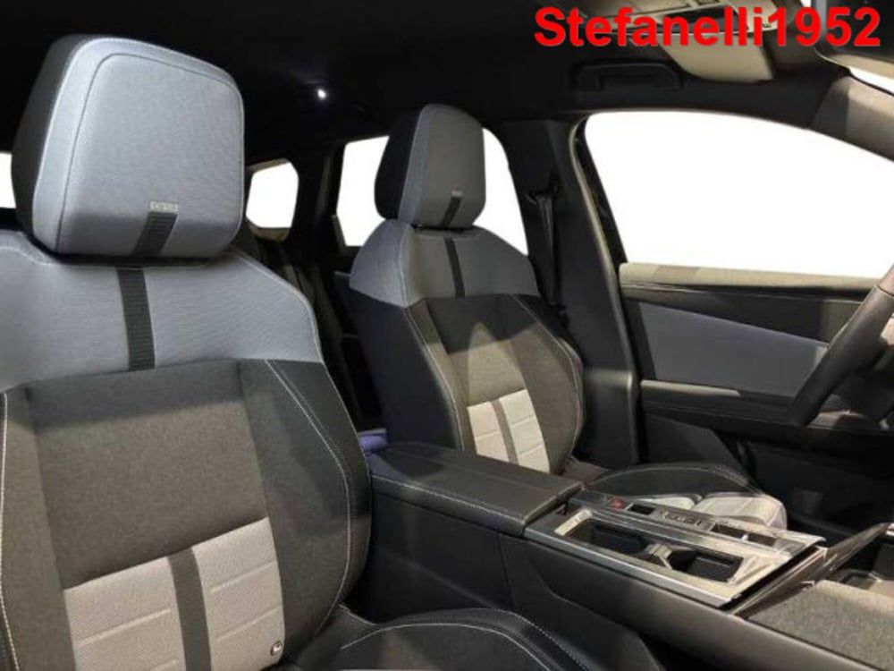 Opel Grandland nuova a Bologna (16)