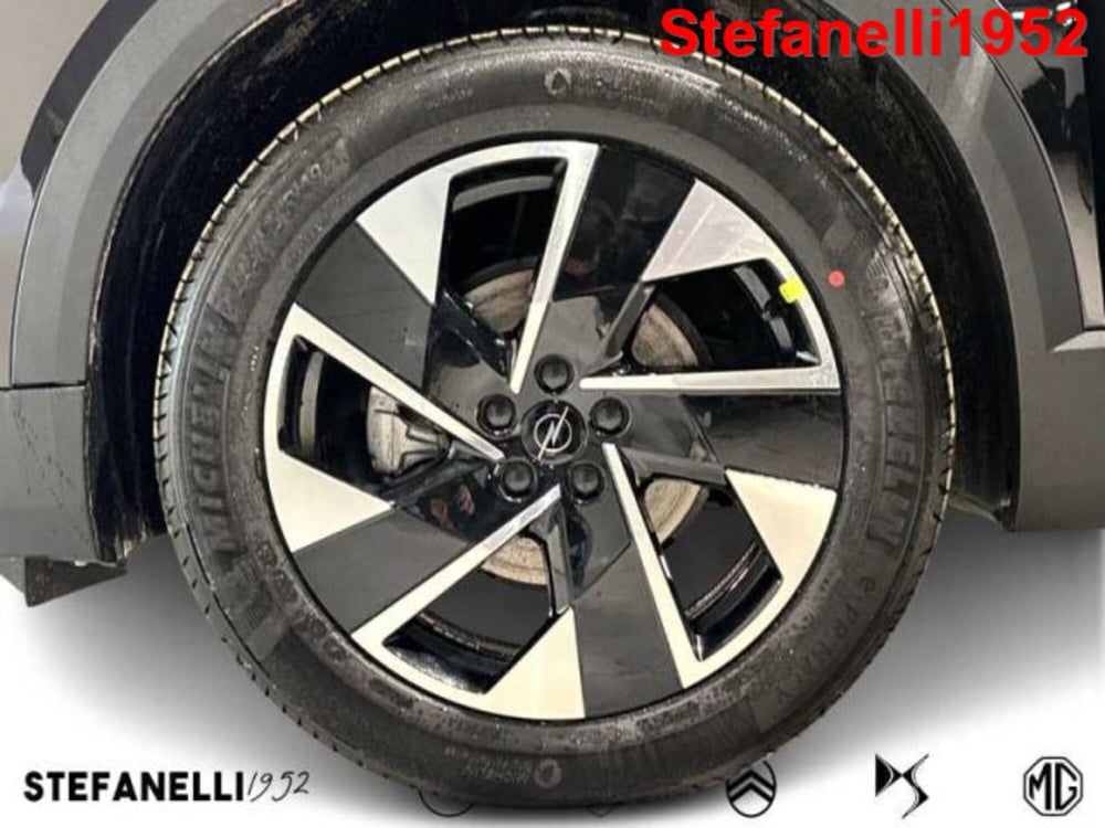 Opel Grandland nuova a Bologna (8)