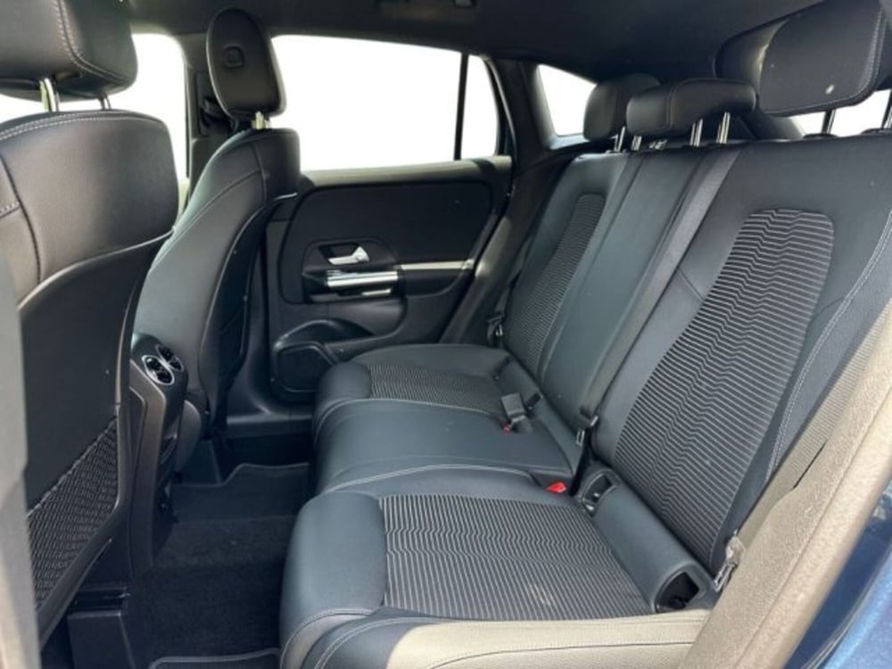 Mercedes-Benz GLA SUV usata a Avellino (16)