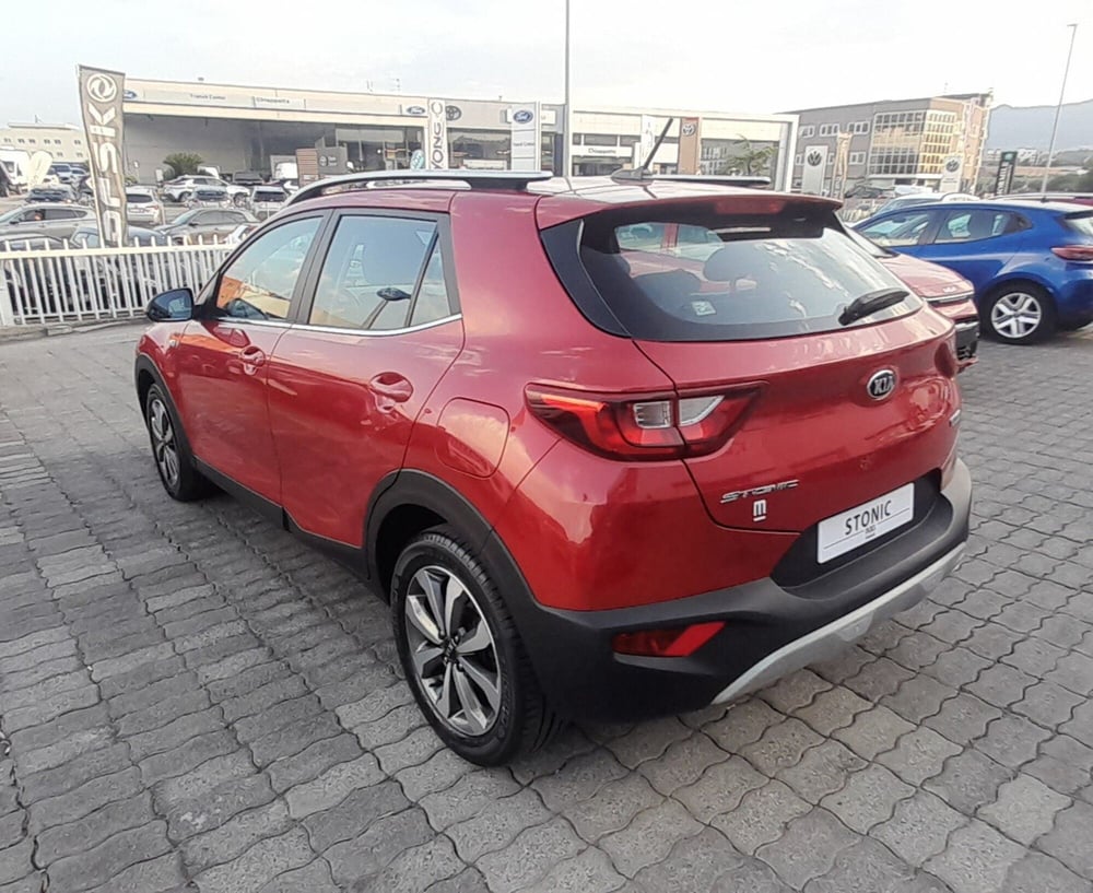 Kia Stonic usata a Cosenza (7)