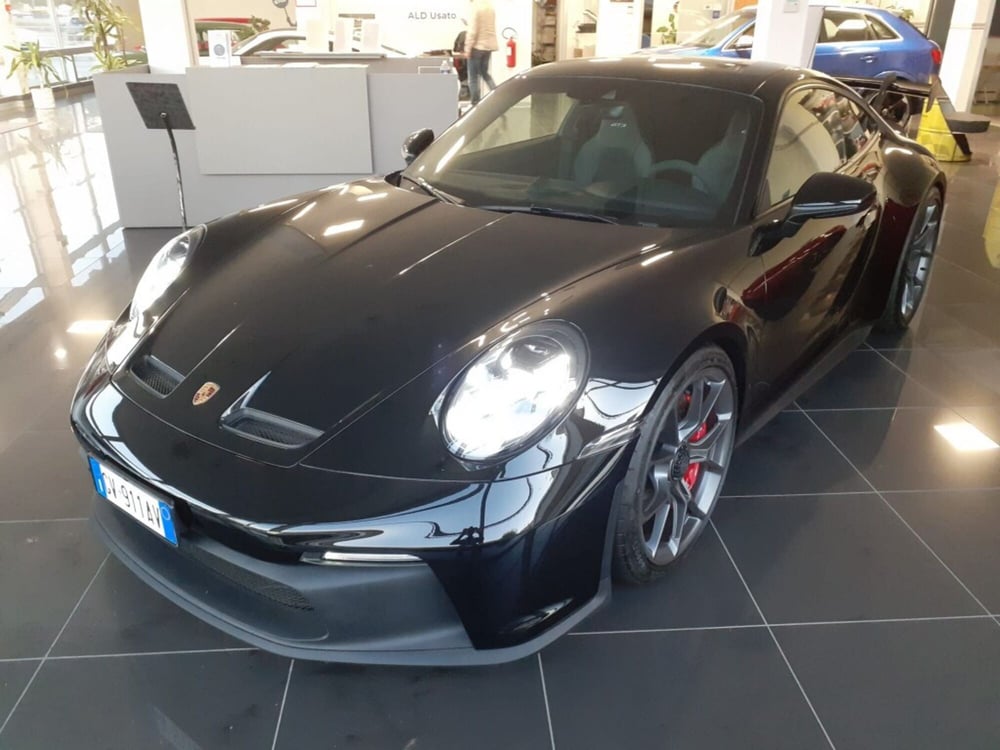 Porsche 911 Coupé nuova a Firenze