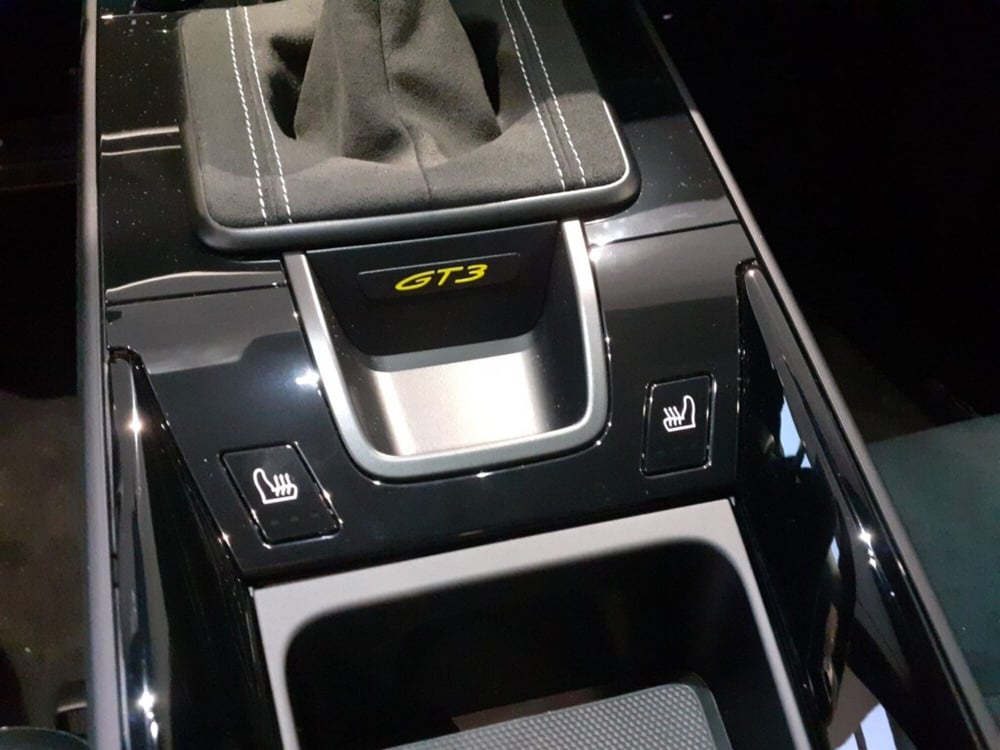 Porsche 911 Coupé nuova a Firenze (14)