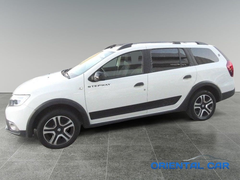 Dacia Logan usata a La Spezia (4)