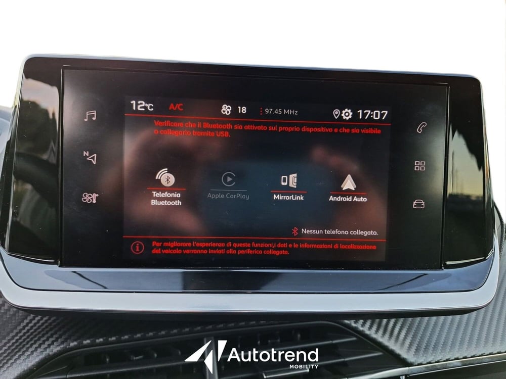 Peugeot 2008 usata a Bari (12)