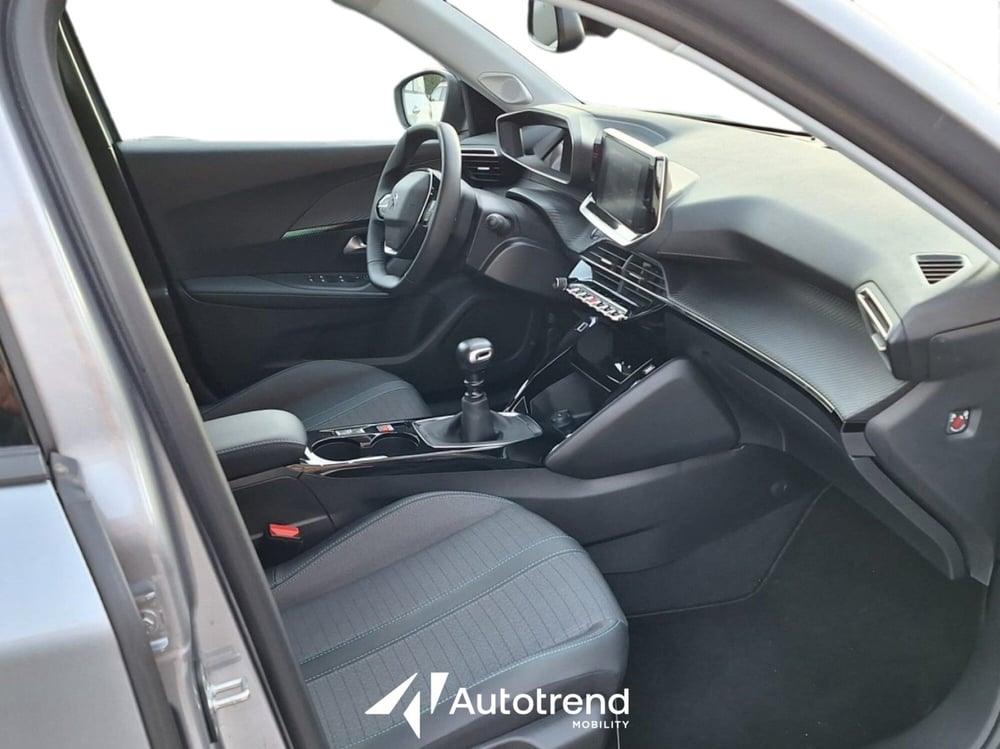 Peugeot 2008 usata a Bari (7)