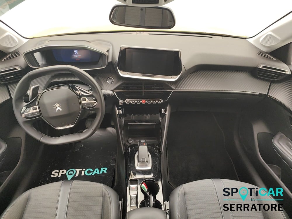 Peugeot 208 usata a Como (14)