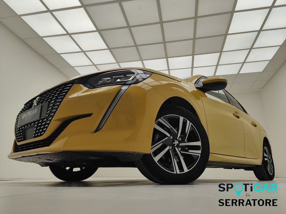 Peugeot 208 usata a Como (3)