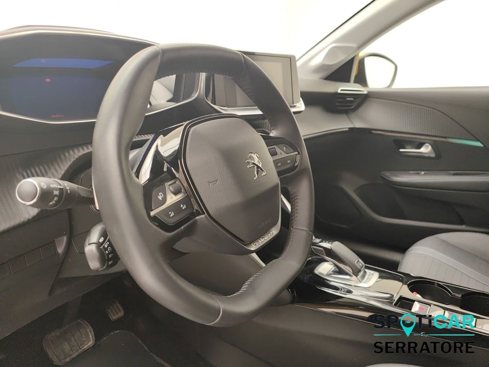 Peugeot 208 usata a Como (7)