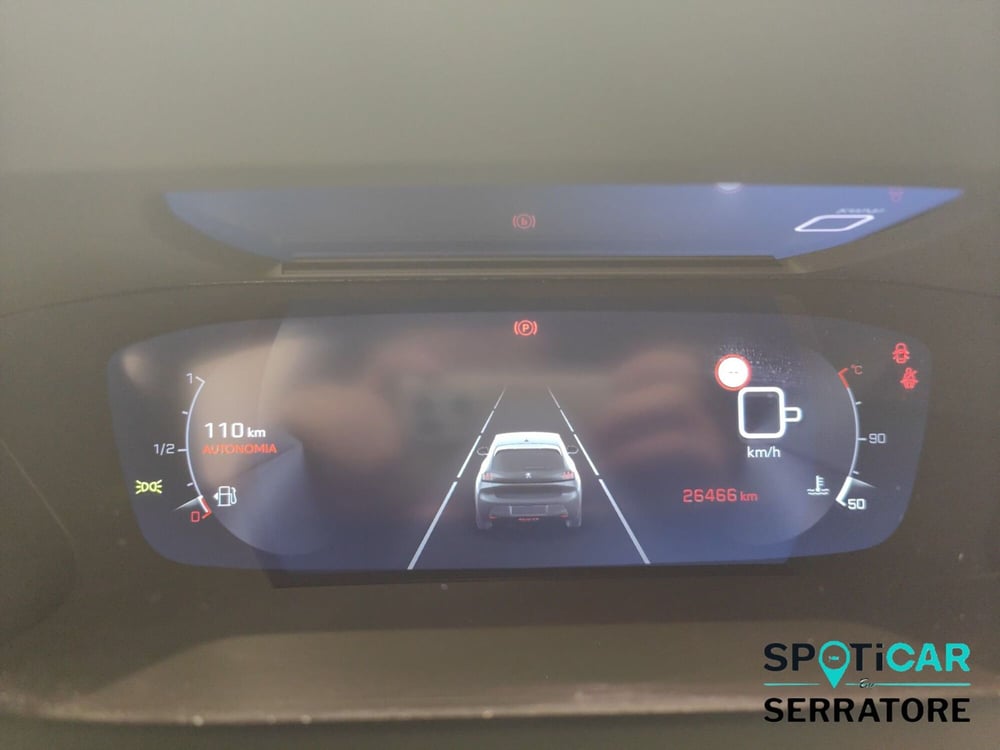 Peugeot 208 usata a Como (9)