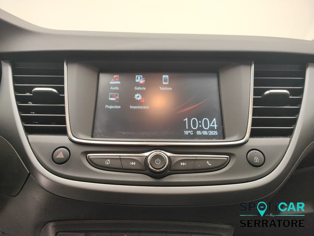Opel Crossland usata a Como (10)
