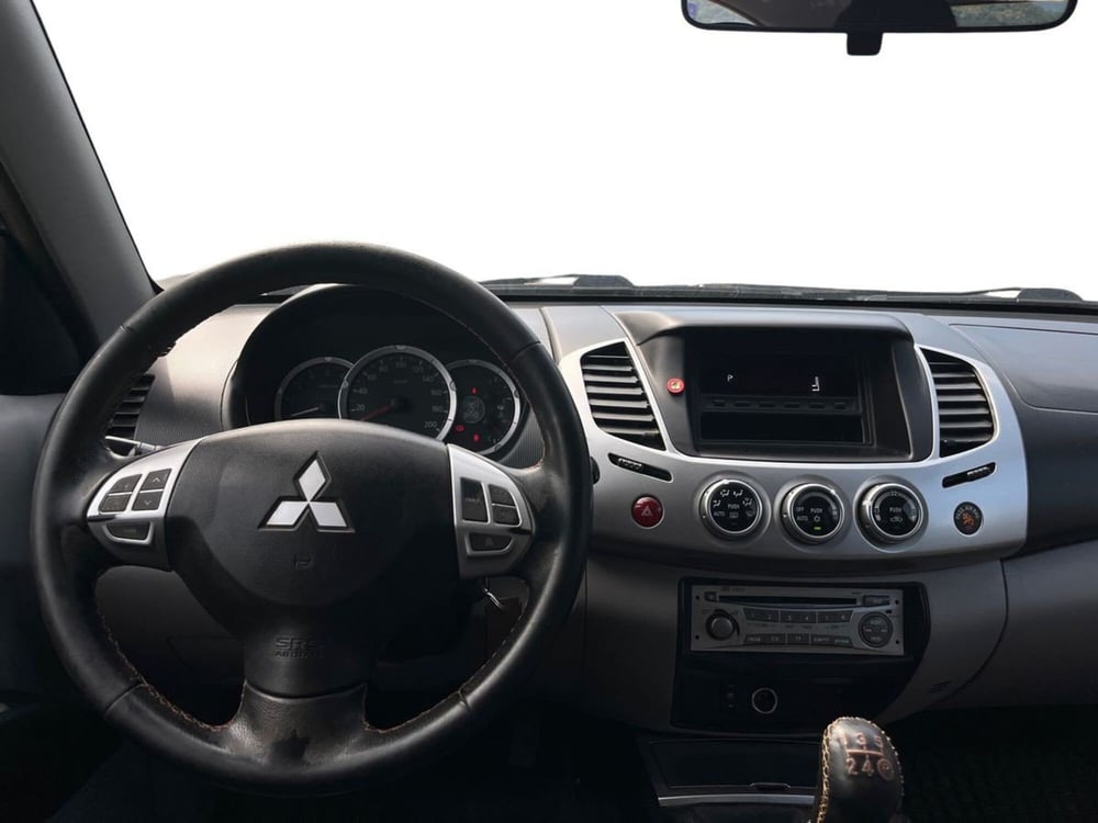 Mitsubishi L200 usata a Sondrio (8)