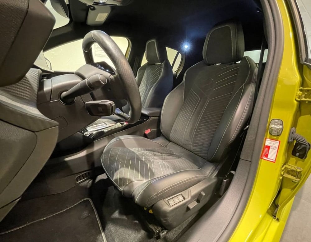 Peugeot 208 usata a Ferrara (12)