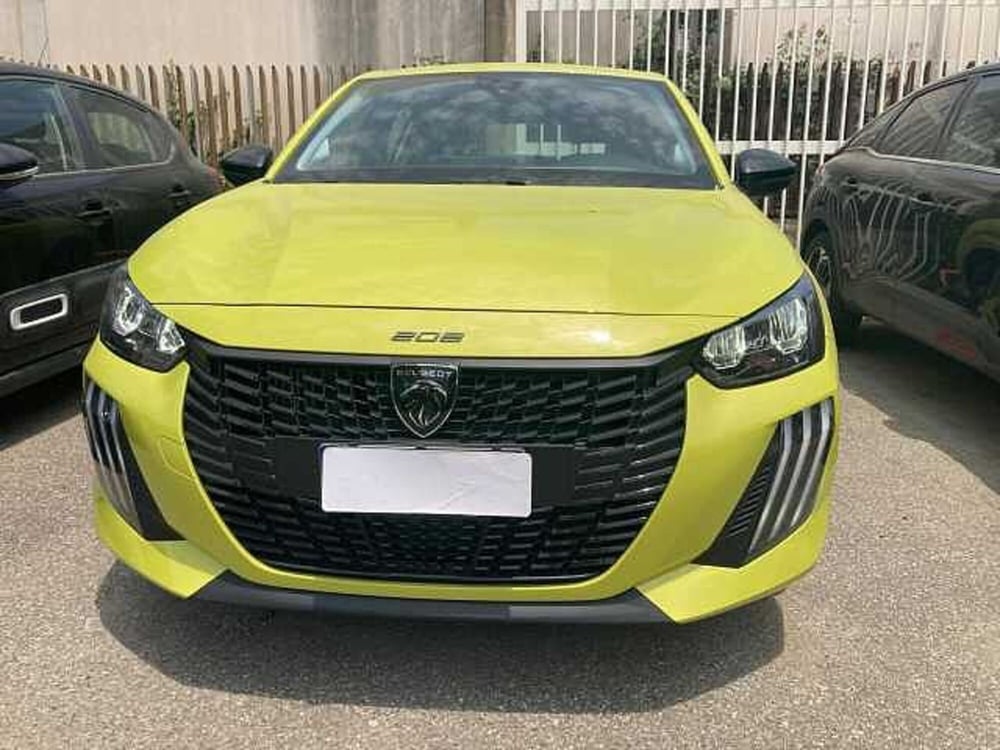 Peugeot 208 nuova a Messina (5)