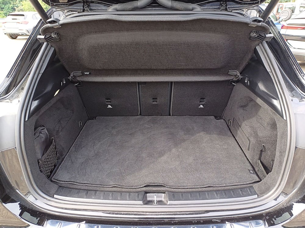 Mercedes-Benz GLA SUV usata  (13)