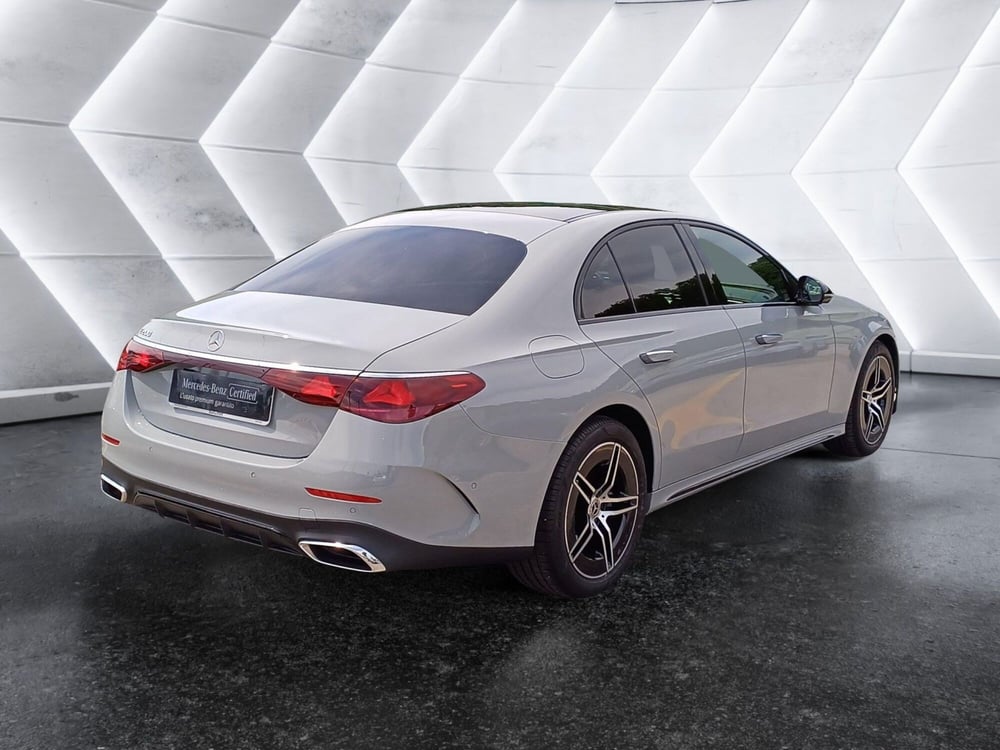 Mercedes-Benz Classe E usata  (4)