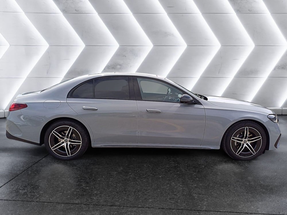 Mercedes-Benz Classe E usata  (5)