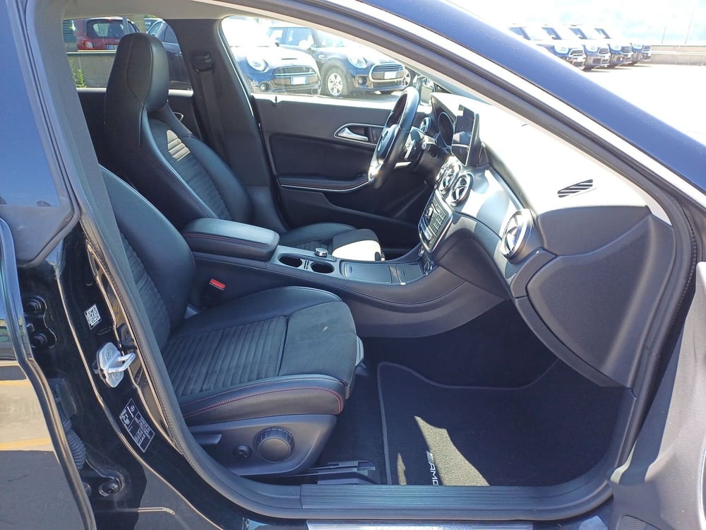Mercedes-Benz CLA Shooting Brake usata  (10)