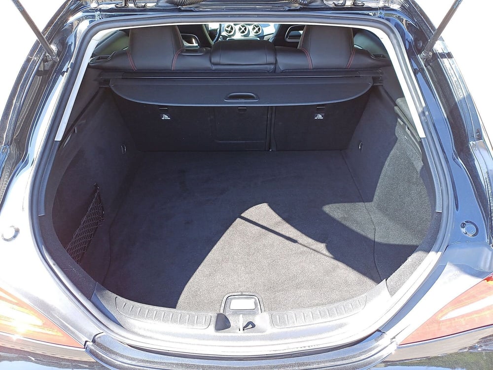 Mercedes-Benz CLA Shooting Brake usata  (13)