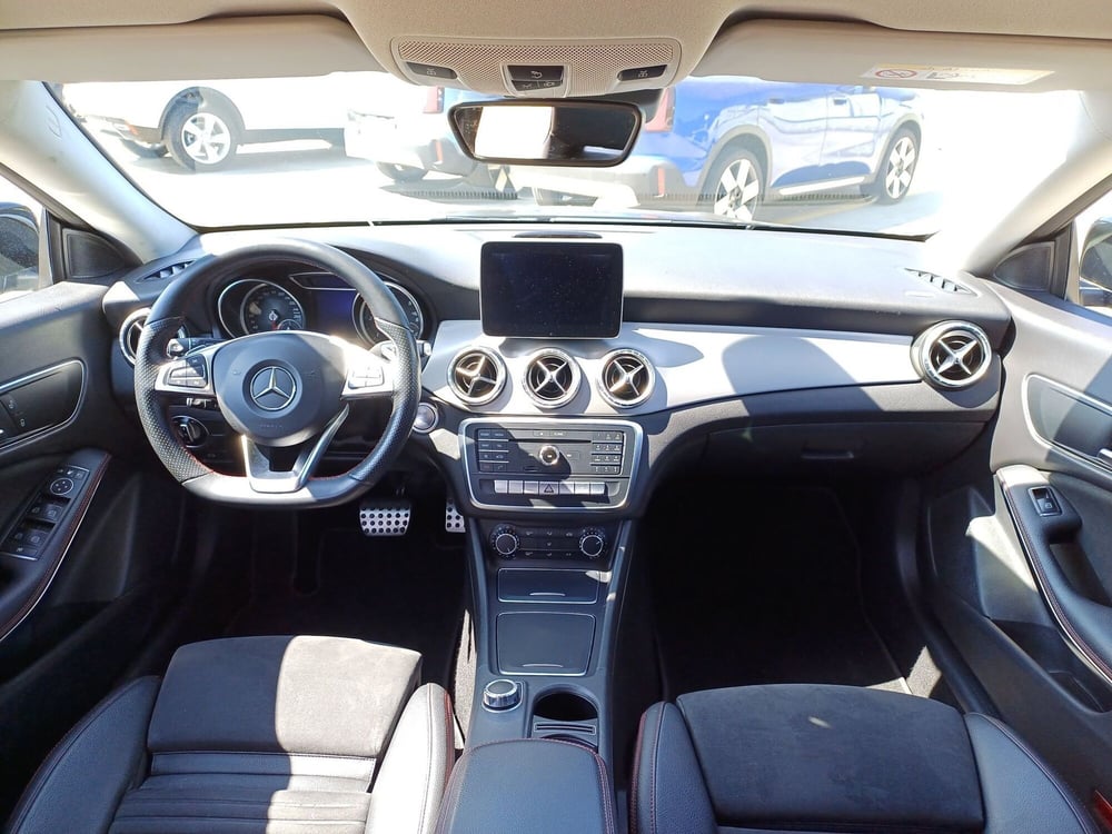 Mercedes-Benz CLA Shooting Brake usata  (8)
