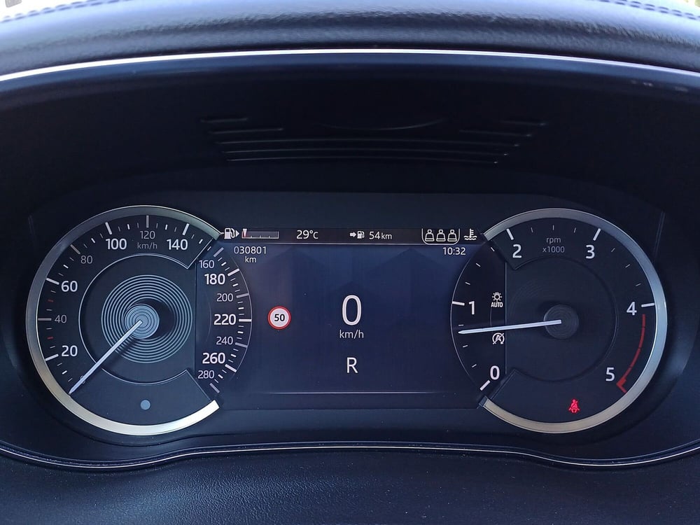 Jaguar E-Pace usata  (15)