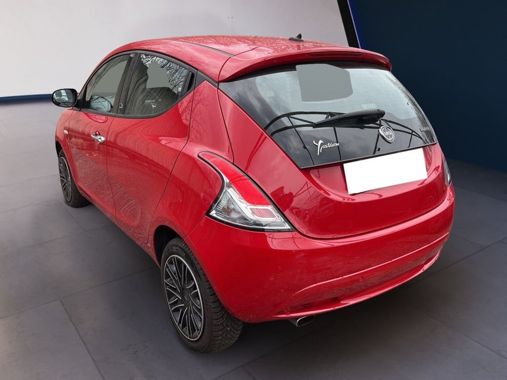 Lancia Ypsilon usata a Torino (5)
