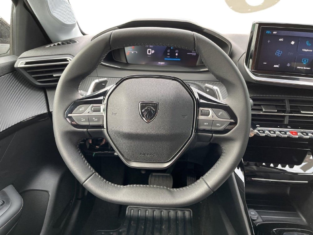 Peugeot 208 nuova a Torino (12)