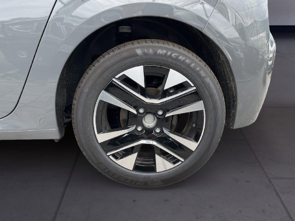 Peugeot 208 nuova a Torino (8)