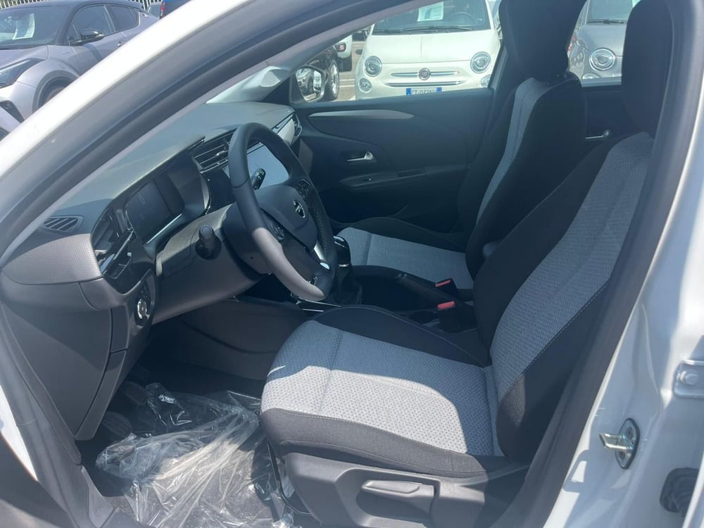 Opel Corsa nuova a Milano (11)