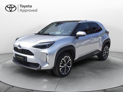 Toyota Yaris Cross 1.5 Hybrid 5p. E-CVT AWD-i Lounge del 2021 usata a Montebelluna