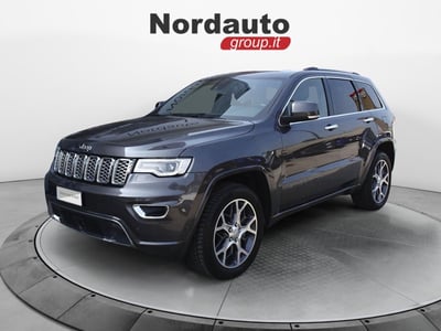 Jeep Grand Cherokee 3.0 V6 CRD 250 CV Multijet II Overland del 2020 usata a Montebelluna