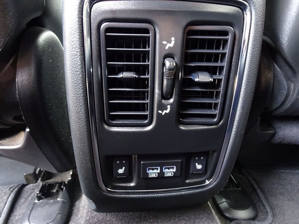 Jeep Grand Cherokee usata a Treviso (16)