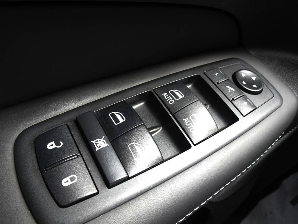 Jeep Grand Cherokee usata a Treviso (20)