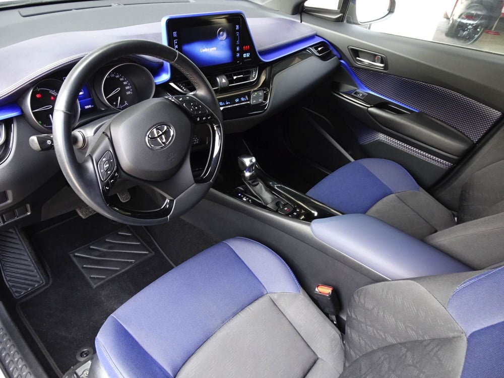 Toyota Toyota C-HR usata a Treviso (10)