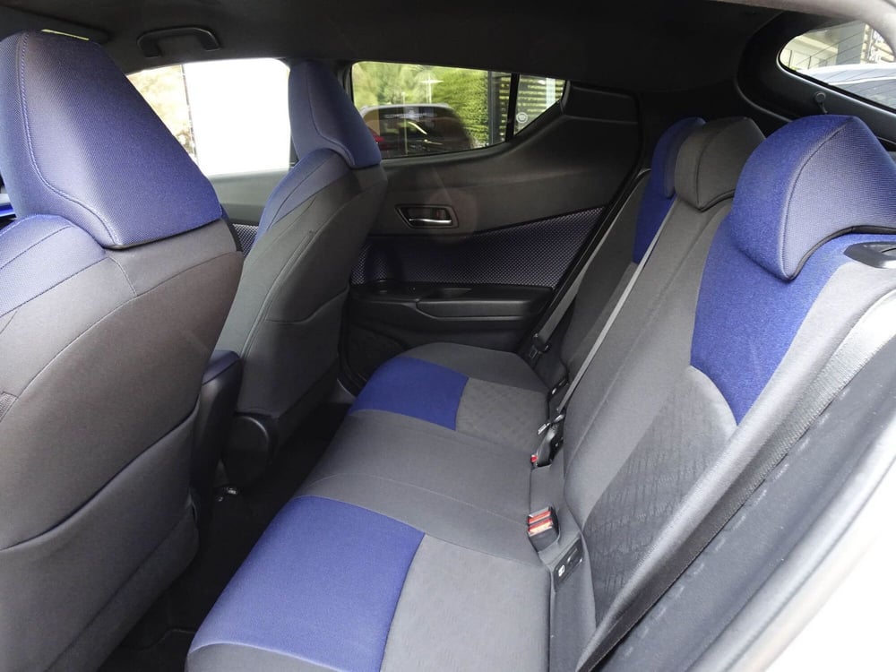 Toyota Toyota C-HR usata a Treviso (12)