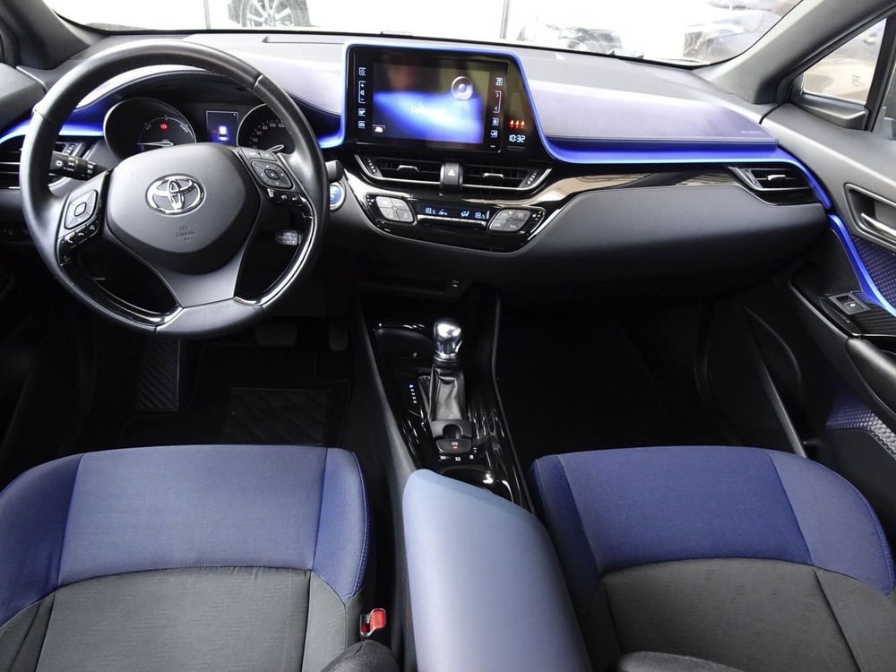 Toyota Toyota C-HR usata a Treviso (14)