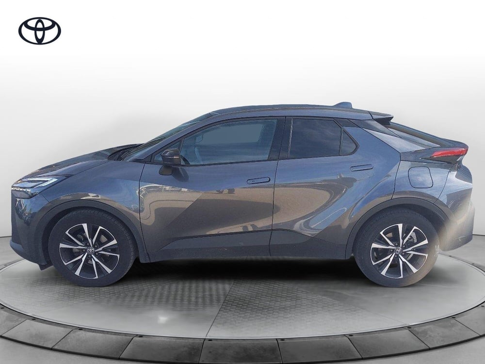 Toyota Toyota C-HR usata a Catania (2)