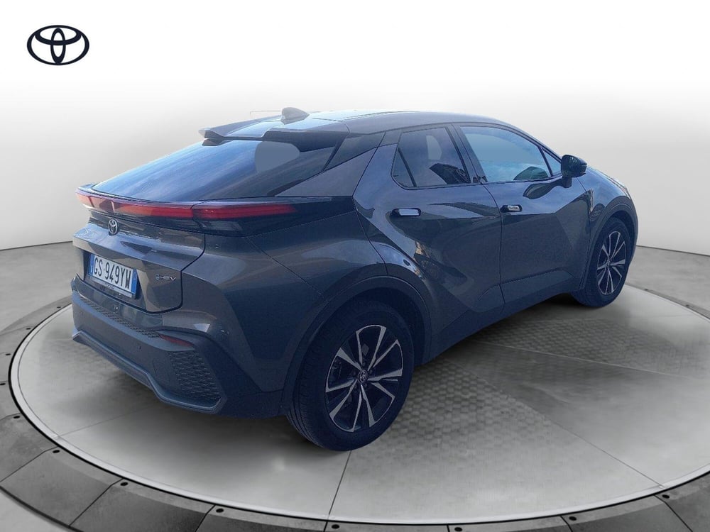 Toyota Toyota C-HR usata a Catania (3)